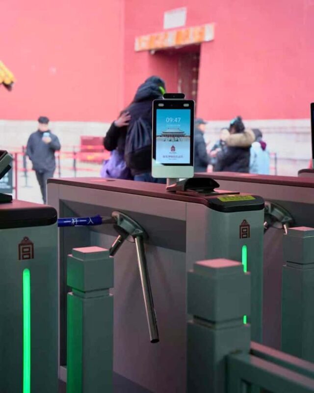 Forbidden City Ticket + 5-Language Audio Guide - Who Should Consider This Tour?