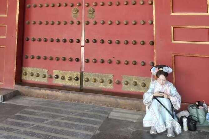 Forbidden City with Treasure Museum Half Day Walking Tour - Who This Tour Is Perfect For