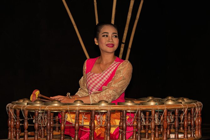 Forbidden Rhythms ! The Unique Women Drumming Dancing & Singing Show in Cambodia - Unique Features and Theme