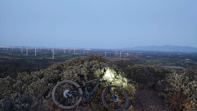 Força-Réal SUNSET tour en VTT à assistance électrique - The Experience: A Balance of Adventure and Relaxation