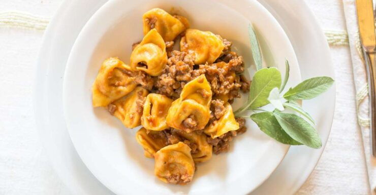 Forlì: Dining Experience at a Local's Home - Culinary Delights and Cooking Demo