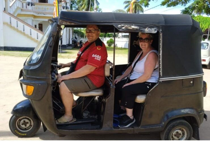 Form Negombo:Morning or Evening Colombo City Tour by Tuk-Tuk - Tour Overview