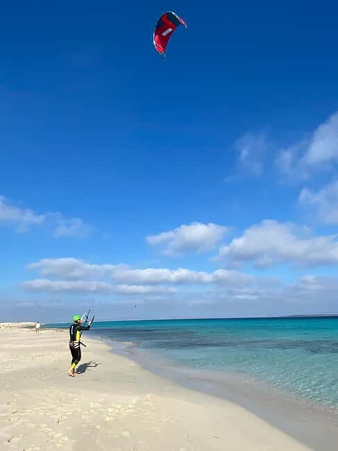 Formentera: Begginers Kitesurf 6h Course CHECK WIND FIRST - Good To Know