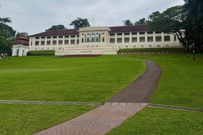Fort Canning and Singapore River Join In Walking Tour - What’s Included and What’s Not