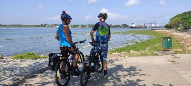Fort Kochi & Kumbalangi/ Kadamakudy Cycling Tour (Full Day) - Experience Description