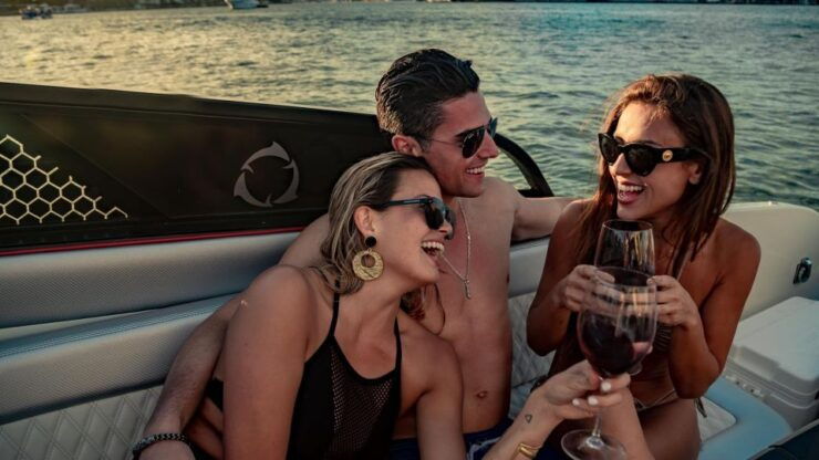 Fort Lauderdale: 13 People Private Boat Rental - Instructor Availability