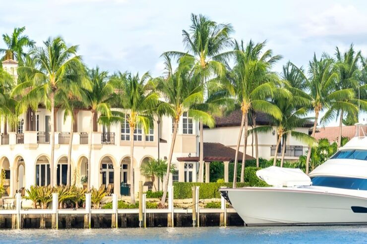 Fort Lauderdale: Millionaires Row Cruise With Drinks - Activity Overview