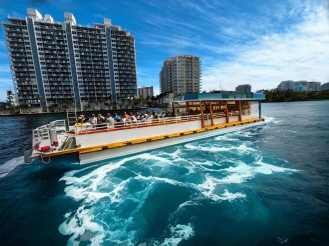 Fort Lauderdale: Millionaires Row Cruise With Drinks - Inclusions and Amenities