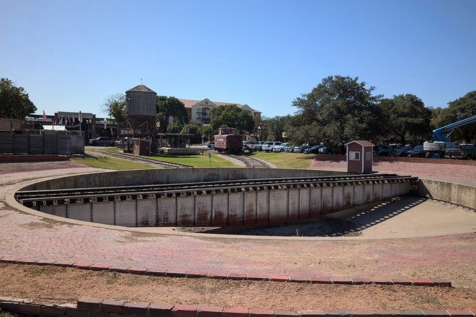 Fort Worth Stockyards Scavenger Hunt Walking Tour and Game - FAQs