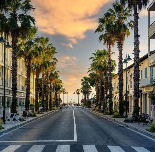 FORTE DEI MARMI: Photosession & Experience Tour - Itinerary Highlights and Stops