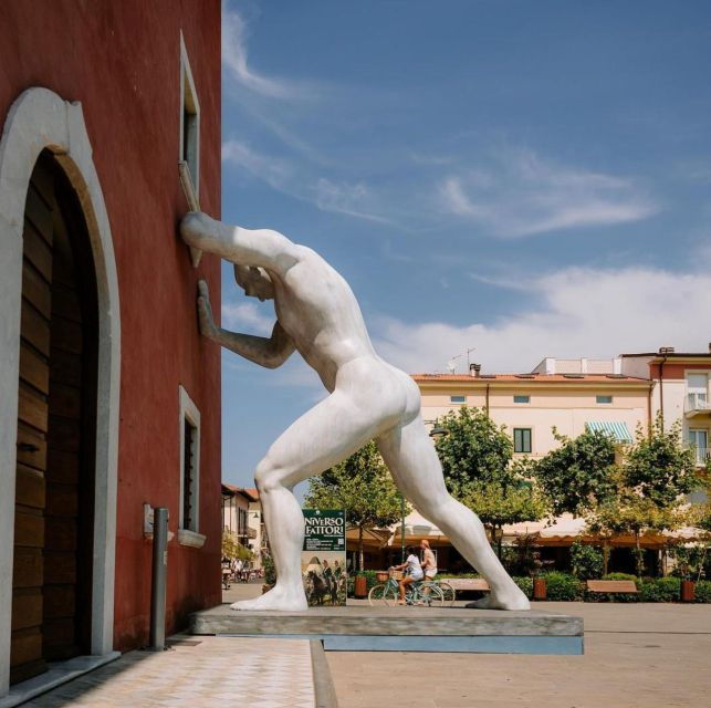 FORTE DEI MARMI: Photosession & Experience Tour - Experience Description and Inclusions