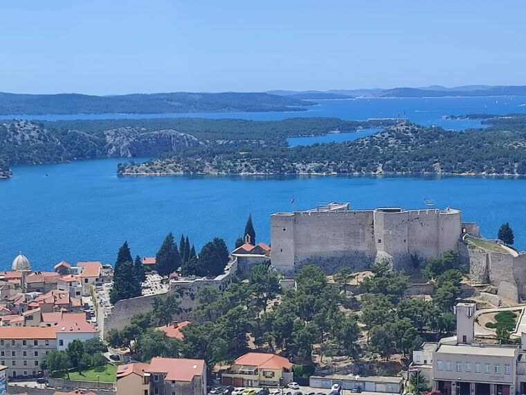 Fortresses sightseeing - Eco City Tour ibenik - FAQs