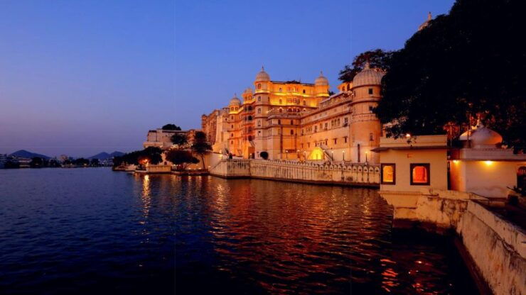 Forts & Palaces - Must-See Palaces in India