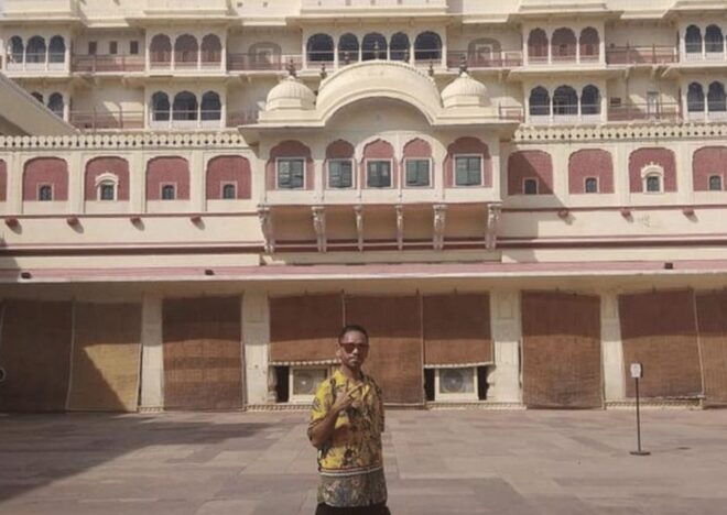 Forts & PalACes Tour of Jaipur Guided Tour With AC Car - Booking Process and Customization