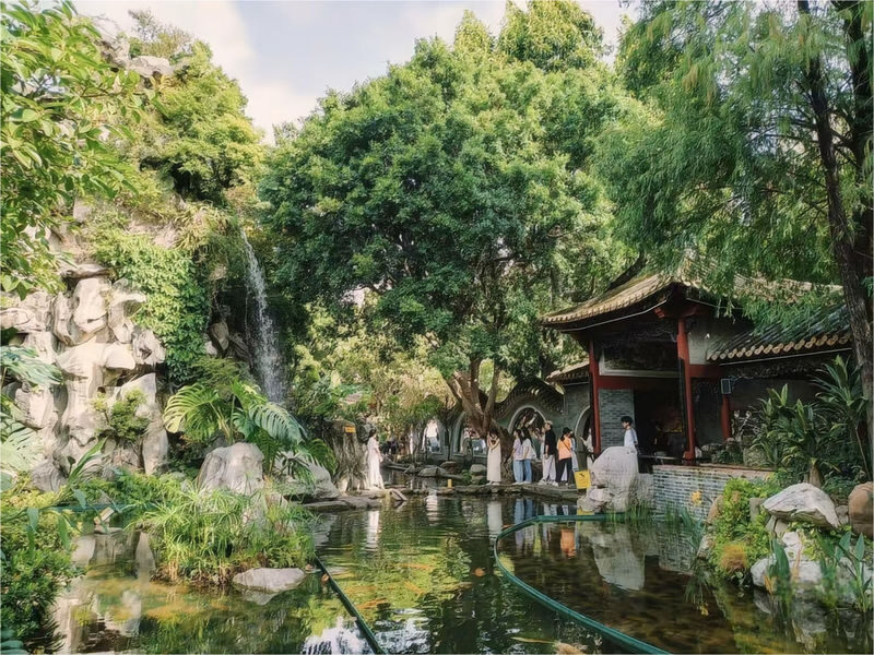 Foshan Ancestral Temple & Qinghui Garden Private Day Tour - Who should book this Foshan day tour?