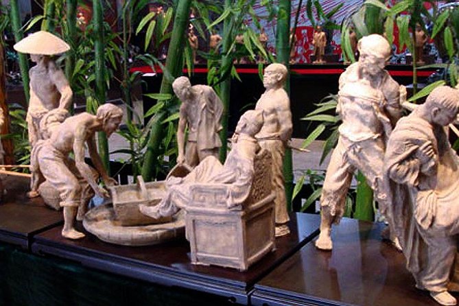 Foshan Cultural One Day Tour Including Ancestral Temple & Nanfeng Ancient Kiln - Ancestral Temple Visit