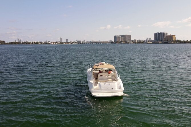 Four Hour 45 Yacht Tour in Miami Beach With Captain and Champagne - Cancellation Policy and Weather Considerations