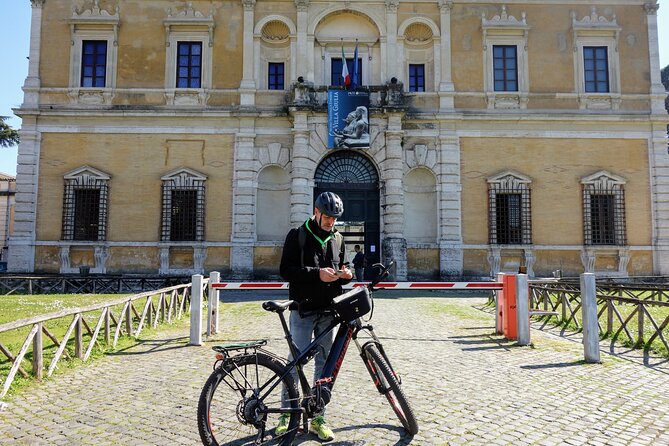 Foxbike - a Castle Adventure - Outdoor Escape Game in Rome - The Castle Setting and Atmosphere