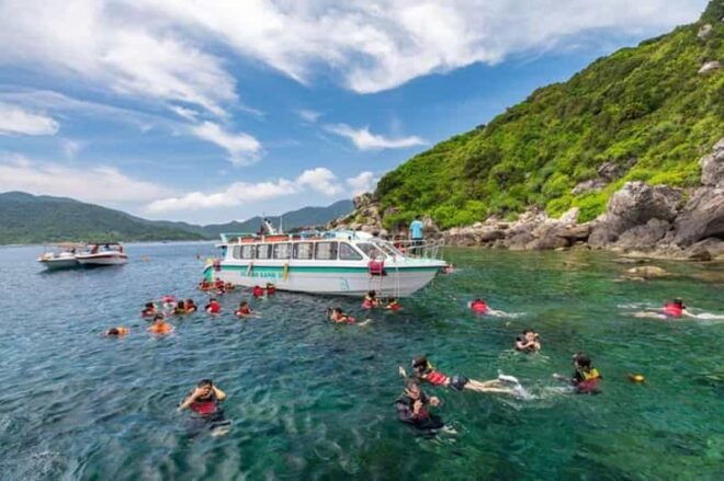 FR DA NANG: CHAM ISLAND SIGHTSEEING AND SNORKELING TOUR - Inclusions and Amenities