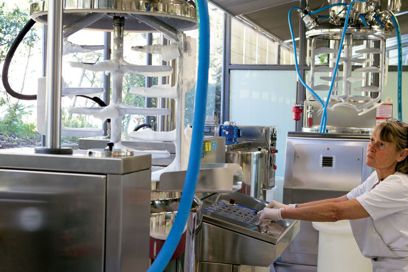 Fragonard Perfume Factory Tour and Mini Workshop in Eze - Should you book the Fragonard Èze workshop?