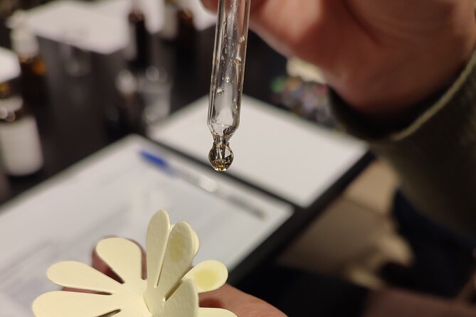 Fragrance Experience in Private Perfume Atelier - Convenience and Logistics Details