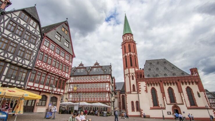 Frankfurt: 1-Hour Guided City Tour With a Local - Activity Details