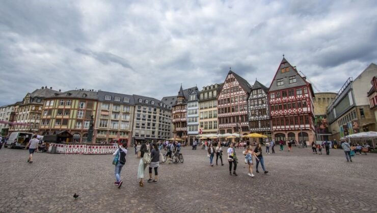 Frankfurt: 1-Hour Guided City Tour With a Local - Tour Highlights