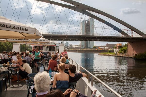 Frankfurt: 1-Hour Panorama Boat Cruise on the River Main - Customer Ratings and Feedback