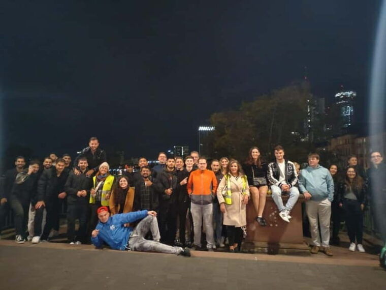 Frankfurt am Main: Night Pub Crawl Shots and Party - The Guides and Group Dynamics