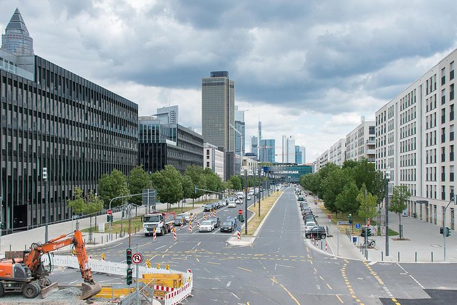 Frankfurt by Bus and Foot With Local Guide - Key Highlights of the Tour