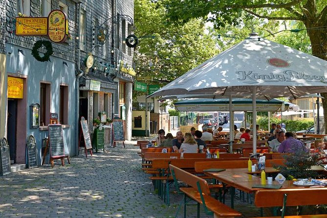 Frankfurt by Bus and Foot With Local Guide - Discovering Frankfurts Hidden Gems
