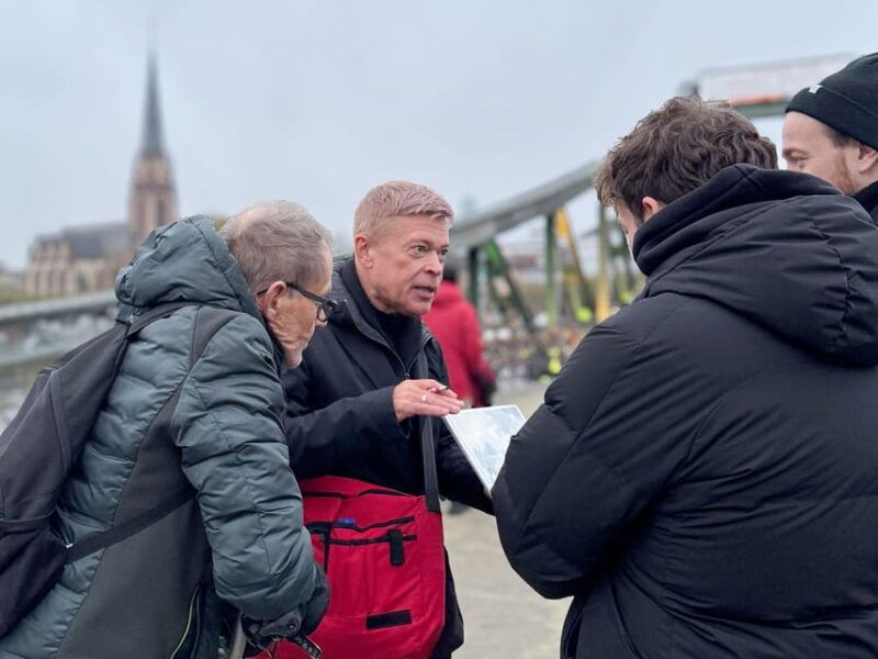 Frankfurt: Discover the heart of Frankfurt - a city tour in German - Good To Know