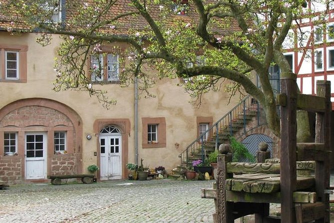 Frankfurt - Excursion to Büdingen (Old Town) - Details About the Meeting Point