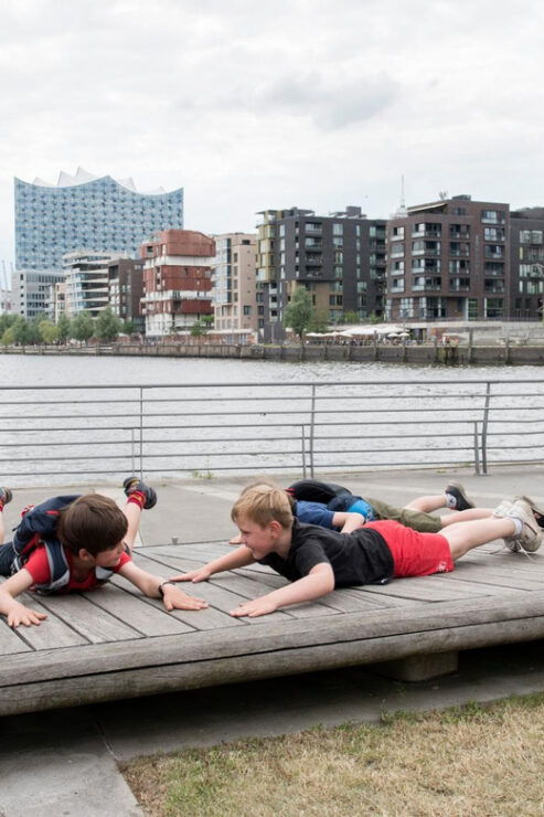 Frankfurt: Geolino City Rallye for Kids Mainufer - Key Points