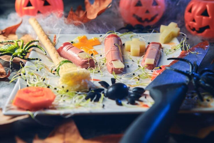 Frankfurt: German Food & Frankfurt Old Town Private Tour - Tour Details and Options