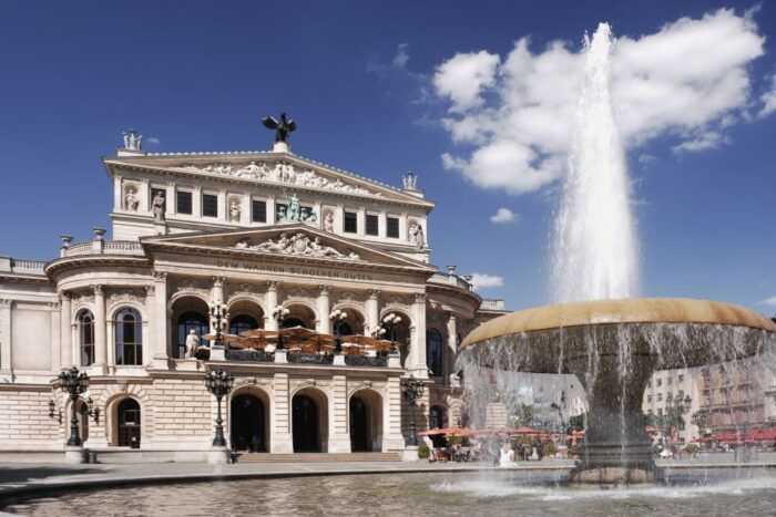 Frankfurt: Hop-On, Hop-Off Grand or Express Bus Ticket - FAQ