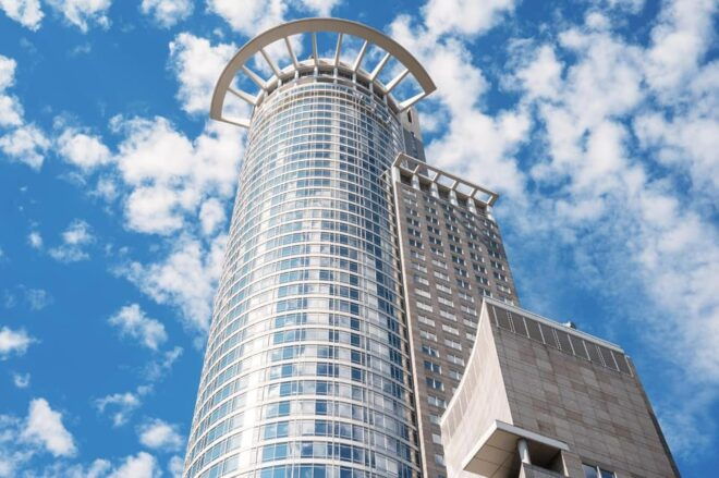 Frankfurt: Insta-Perfect Walk With a Local - Details of the Tour