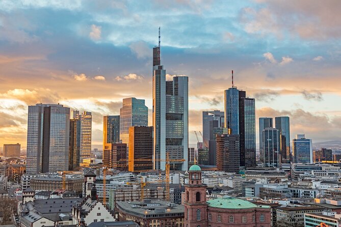 Frankfurt MAIN TOWER Old Town Römerberg Group Walking Tour - Attire and Recommendations
