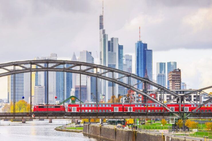 Frankfurt Old Town Private Day Trip From Cologne by Train - Highlights of the Trip