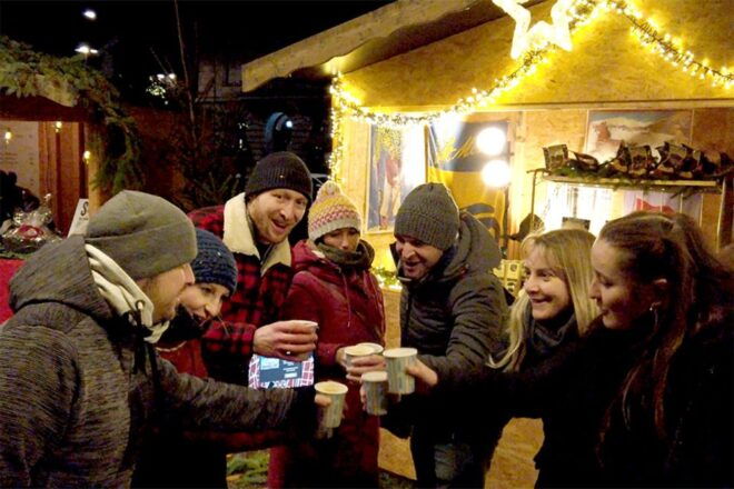 Frankfurt Outdoor XMas Escape Game: "the Clock of Eternity" - Instructor and Accessibility