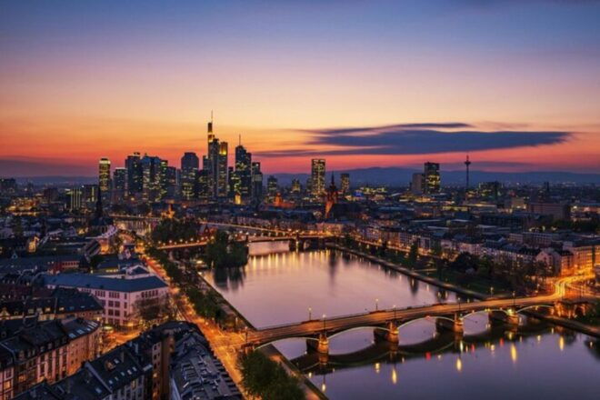 Frankfurt: Private Custom Tour With a Local Guide - Full Description