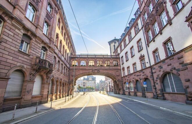 Frankfurt: Private History Tour With a Local Expert - The Sum Up