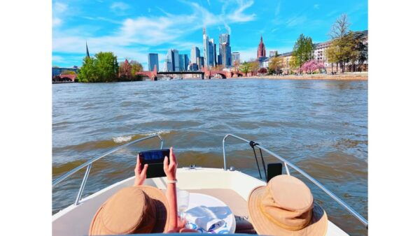 Frankfurt: Private Romantic Skyline Boat Tour - Frequently Asked Questions