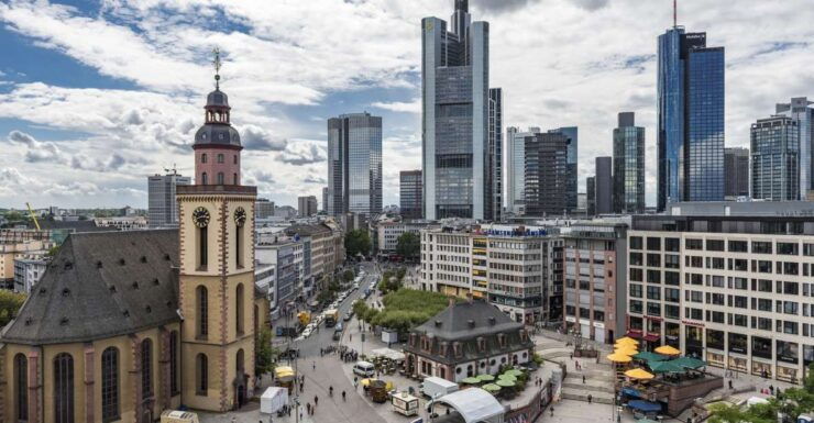 Frankfurt - Private Shopping Tour - Shopping Streets in Frankfurt