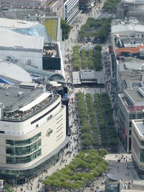 Frankfurt - Private Shopping Tour - Full Activity Description