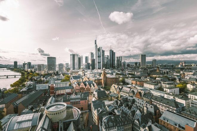 Frankfurt: Private Transfer From/To Frankfurt Airport - Target Audience