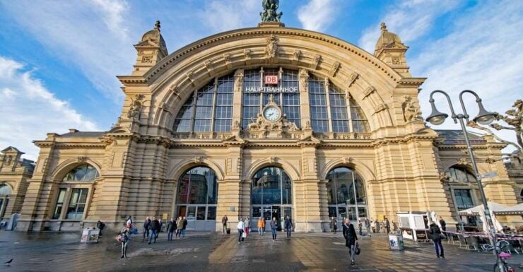 Frankfurt: Private Walking Tour - Duration and Cancellation Policy