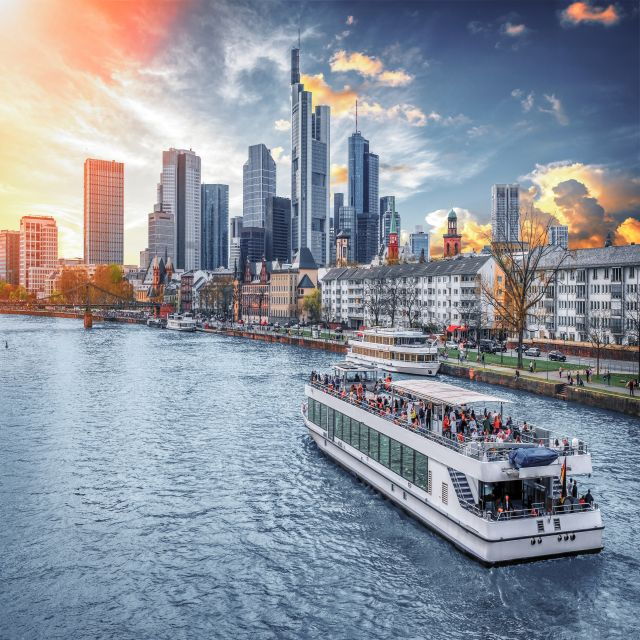 Frankfurt: Private Walking Tour With Relaxing Cruise - Highlights of the Walking Tour