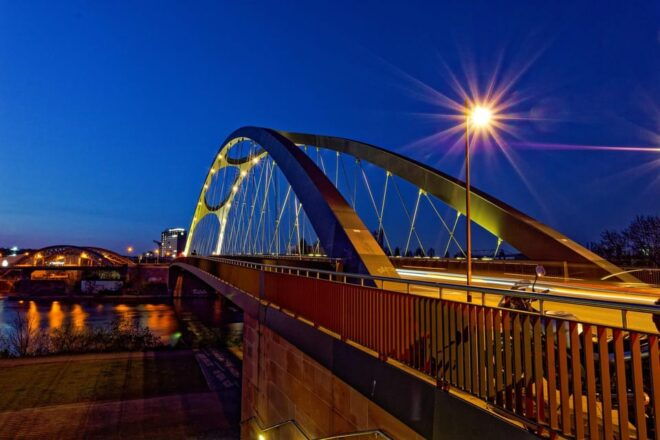 Frankfurt: Self-Guided Audio Tour - Logistics and Requirements