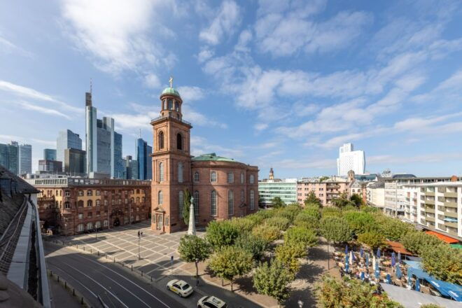 Frankfurt: The New Old Town and City Highlights Guided Walk - Pedestrian Bridge Eiserner Steg